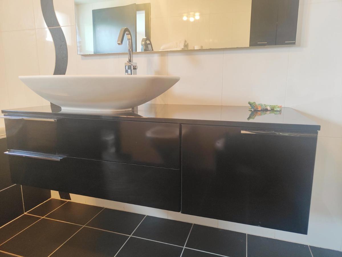 La Lapia Apartment มงเตย์ ภายนอก รูปภาพ