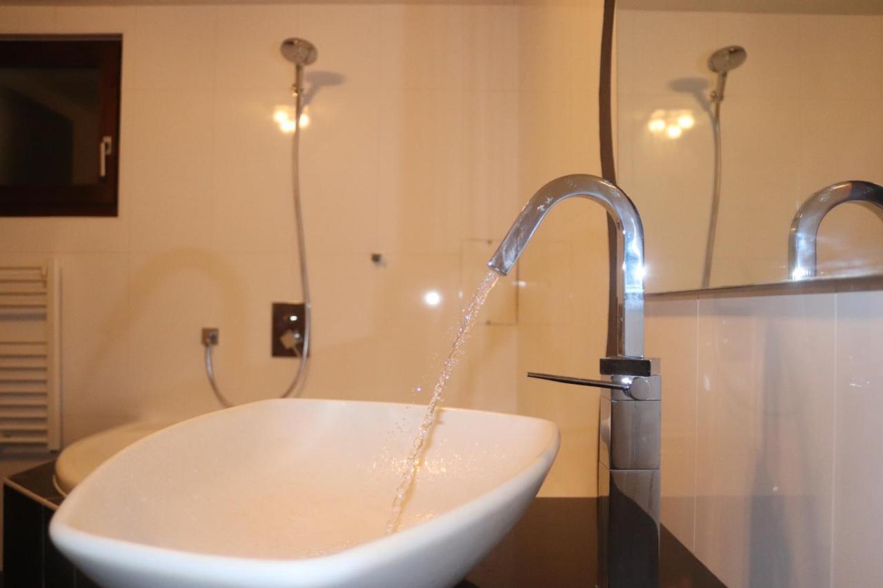 La Lapia Apartment มงเตย์ ภายนอก รูปภาพ