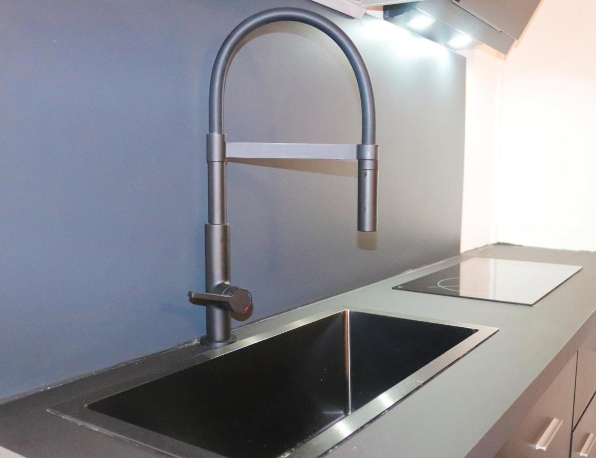 La Lapia Apartment มงเตย์ ภายนอก รูปภาพ